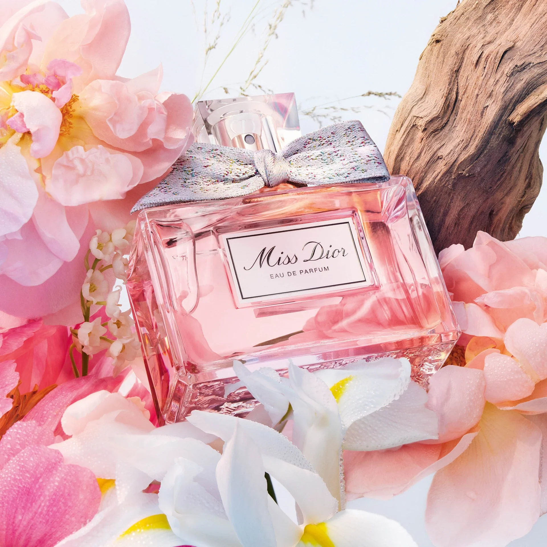Miss Dior Eau de Parfum by Dior - Image 2